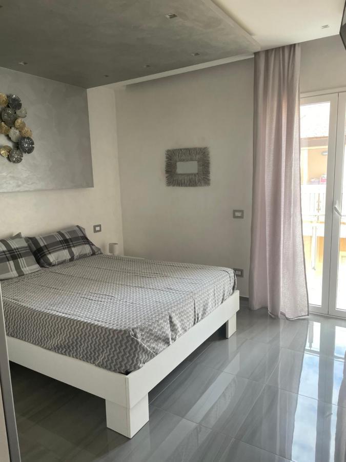 Deluxe Home Appartamento Шакка Экстерьер фото
