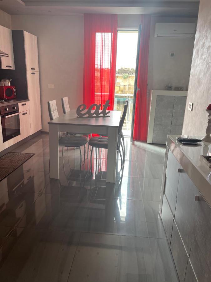 Deluxe Home Appartamento Шакка Экстерьер фото